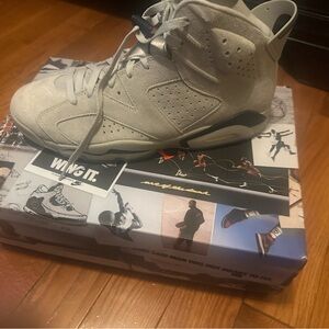 ReTro 6 Jordan Sneakers Gray and blue